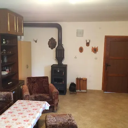 Guest house Mateevi's Guest 2*